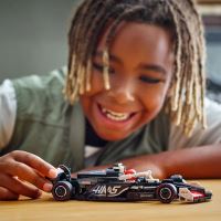 LEGO® Speed Champions 77250 Závodní auto MoneyGram Haas F1® Team VF-24 (4)