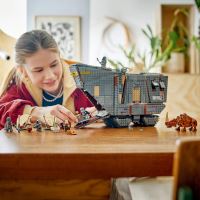 LEGO® Star Wars™ 75453 Offworld Sandcrawler™ a Mudhorn (4)