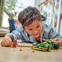 LEGO® NINJAGO® 71828 Lloydovo závodní auto s natahovacím motorem (1)