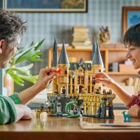 LEGO® Harry Potter™ 76473 Bradavický hrad: Východní křídlo (1)