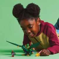 LEGO® NINJAGO® 71829 Lloydův zelený lesní drak (1)
