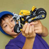 LEGO® Technic 42225 Žlutá motorka (1)