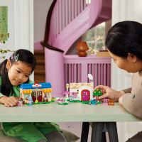LEGO® Animal Crossing™ 77050 Nook's Cranny a dům Rosie (2)