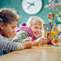 LEGO® │ Disney 43217 Dům z filmu Vzhůru do oblak (2)