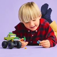 LEGO® Marvel 76312 Hulkův truck vs. Thanos (1)