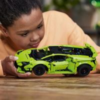 LEGO® Technic 42161 Lamborghini Huracán Tecnica (1)